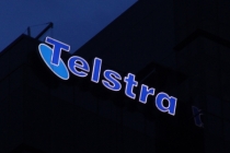 Telstra turns on 10,000th mobile network site