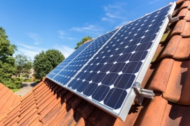 Geelong community solar program ‘boosts renewable energy’ across region