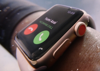 Telstra and Optus with eSIM on Apple Watch first, Vodafone to follow