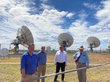 L-R: Dubbo Mayor Ben Shields, Pivotel CEO Peter Bolger, SES director for APAC John Turnbull, and Federal Minister for Regional Health, Regional Communications and Local Government Mark Coulton
