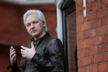 Assange arrested after Ecuador withdraws asylum